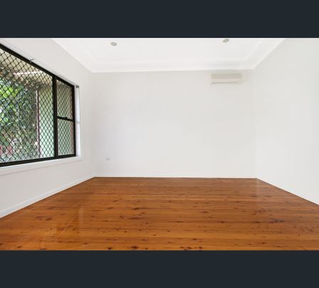 65 Denise Street, Lake Heights, NSW 2502 - Photo 1