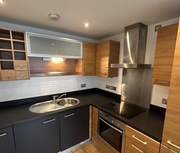 La Salle, Leeds City Centre, LS10 1NH - Photo 4