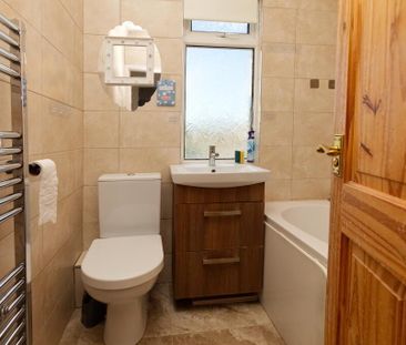 8 Shrewsbury Drive, Bangor, BT20 3JF - Photo 2