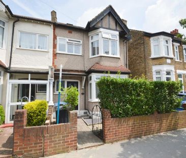 4 bedroom terraced house to rent - Photo 6