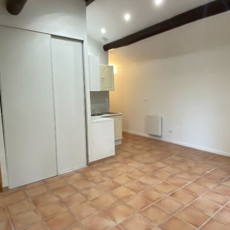 T1 BIS 35 m² - Salon de Provence proche gare - Photo 4