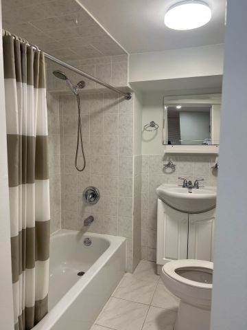 For Lease - 54 Newlands Avenue, Toronto, Ontario - Photo 5