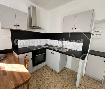 A LOUER - SARRIANS -Appartement T2 RDC -, - Photo 2