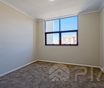 Unrivalled Location, Superior Modern 2 bedrooms!!! - Photo 5