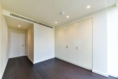 A luxury apartment to let in Bondway, Nine Elms, SW8. - Photo 3