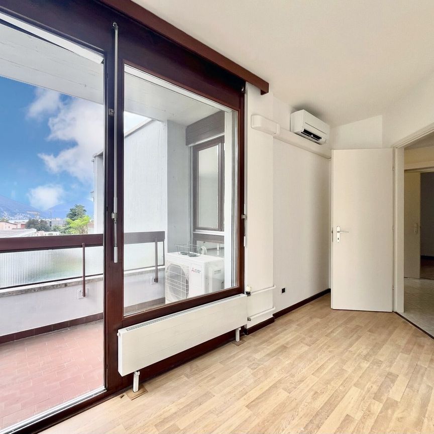 6962, Viganello - Foto 1