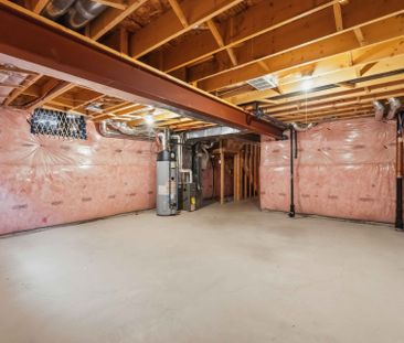 For Lease - 6679 Cropp Street, Niagara Falls, Ontario - Photo 3