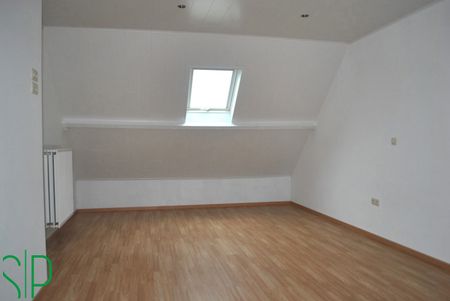 Gerenoveerde, karaktervolle woning in een doodlopende straat nabij het centrum van Geel. - Photo 3