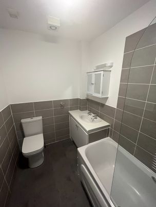 1 Bed Flat, Chorlton, M21 - Photo 1