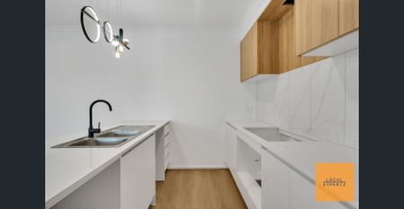 Beautiful Family Home in the Heart of Strathtulloh - Photo 3