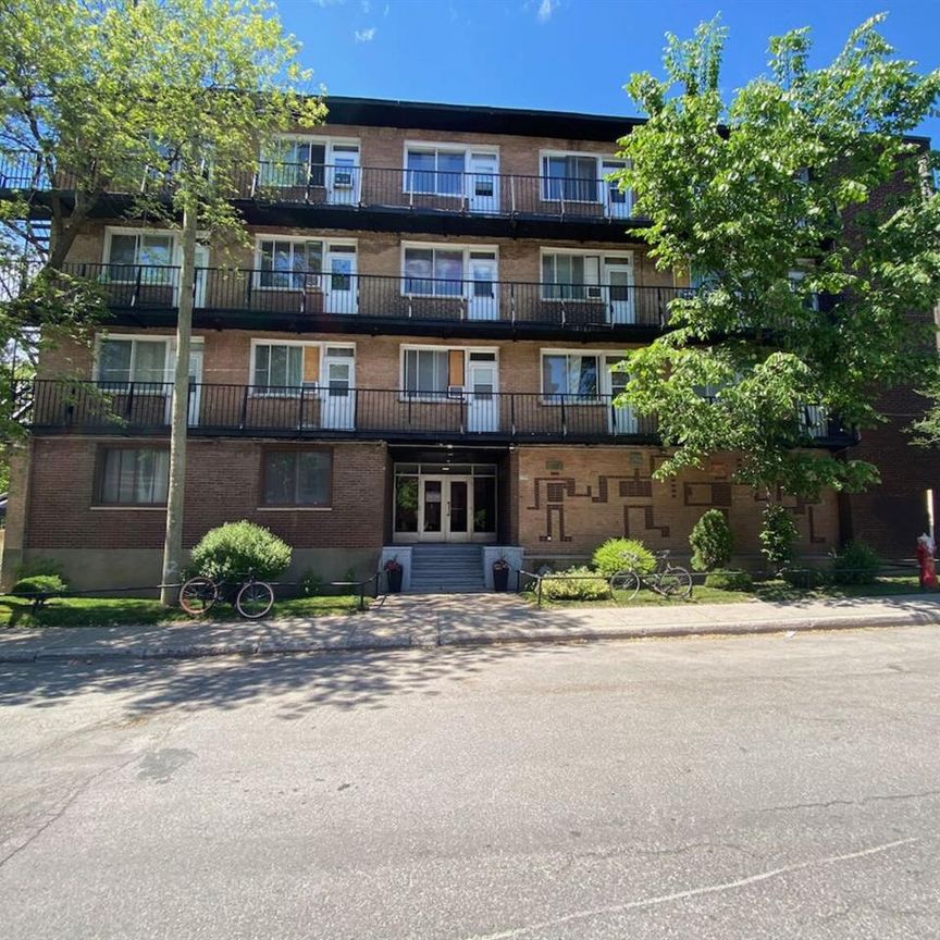 One-Bedroom (3.5) - 5309 Place Lucy, Montréal - Photo 1