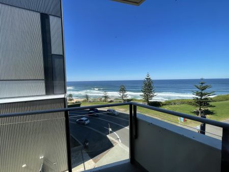 411/67 Watt Street NEWCASTLE NSW 2300 - Photo 3