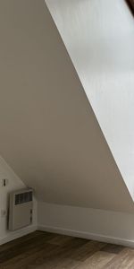 T2 CHU PARKING ET CAVE - Photo 4