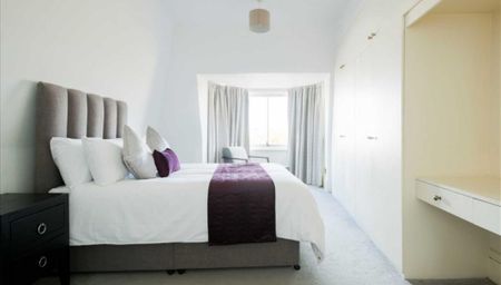 5 bedroom penthouse to rent - Photo 4