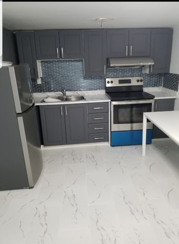 For Lease - 30 Electro Road Unit# Basement, Toronto, Ontario - Photo 5