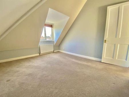 Queens Park, Bournemouth, Dorset, BH8 - Photo 3