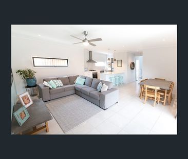 4 Dartnell Street, Cranbourne East, Vic 3977 - Photo 1