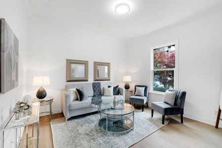 For Lease - 72 Nelson Street, Brampton, Ontario - Photo 2