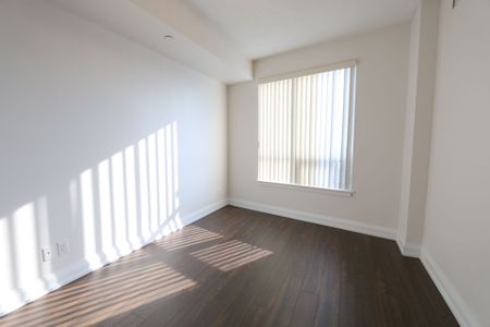 For Lease - 7161 Yonge Street Unit# 1625, Markham, Ontario - Photo 2
