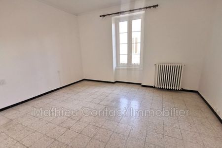 Ecusson, Location appartement 4 pièces 116 m² - Photo 3