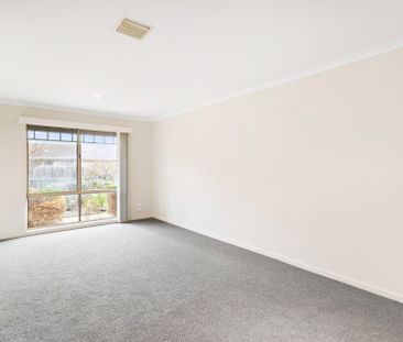 18 Mary Court, Mornington. - Photo 5