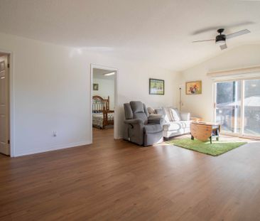 For Lease - 72 Brookheath Lane, Hamilton, Ontario - Photo 1