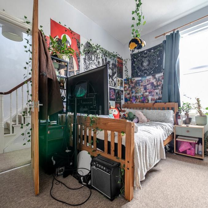 4 bedroom terraced house to rent - Photo 1