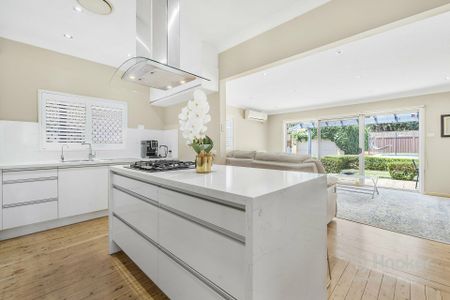 103 Hillcrest Avenue, Greenacre NSW - Photo 3