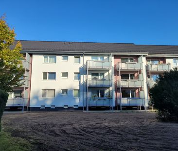 Helle, modernisierte 3-Zimmer-Wohnung mit Balkon - 25335 Elmshorn - Foto 1