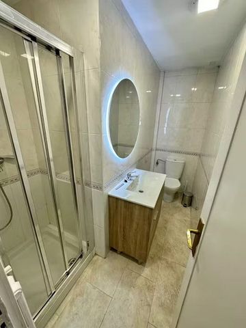 Calle de Gaztambide, Madrid, Community of Madrid 28015 - Foto 4