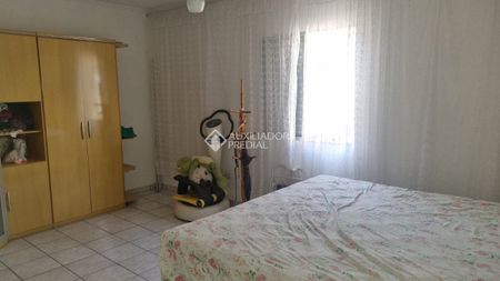Sobrado com 2 quartos e 140m² para alugar em Jardim Stella, Santo André. - Foto 5