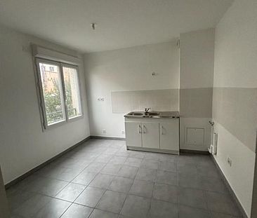 Appartement - T2 - OYONNAX - Photo 3