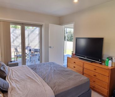 3 bedroom in Totara Vale - Photo 5