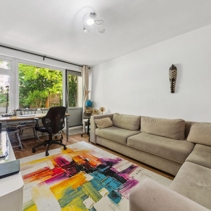 Arden Estate, Hoxton N1 - Photo 1