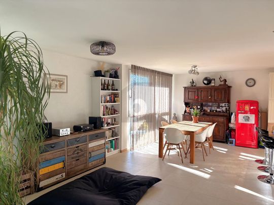 LUMINOUS, MODERN AND SPACIOUS - Foto 1