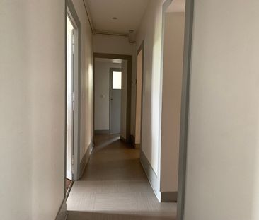 Location Appartement 3 pièces 87m² - Photo 6