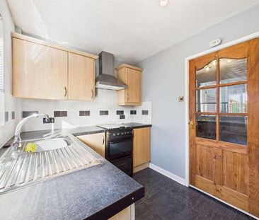 Molyneux Drive Wallasey, CH45 - Photo 5