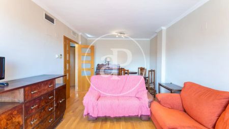 Piso de alquiler en C/ Vicente Beltrán Grimal, Penya - Roja - Avda. Francia - Photo 2