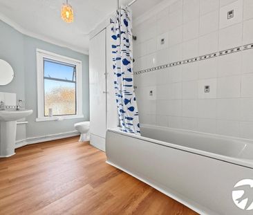 2 bedroom end of terrace house to rent - Photo 6