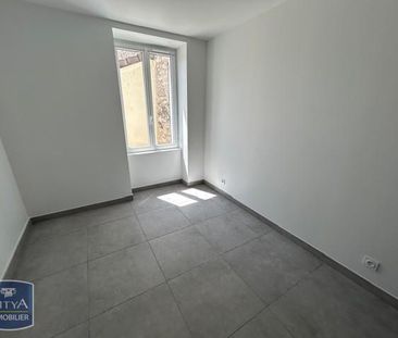 Location Maison 2 pièces 42m² MEHUN SUR YEVRE 18500 - Photo 1