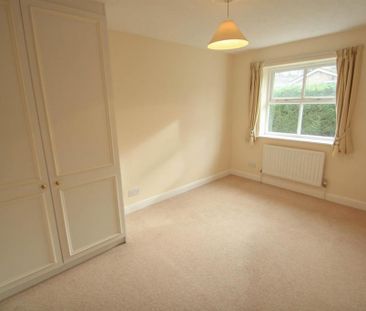 5 bedroom detached house to rent - Photo 3