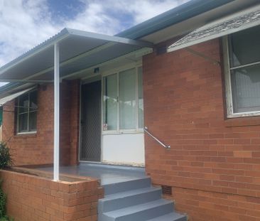 House in West Dubbo – Freshly Updated - Photo 4