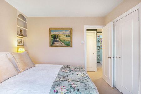 Campden Hill Gardens, London W8 - Photo 3