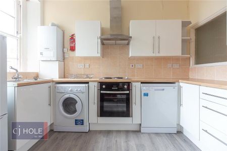 2 bedroom apartment to rent - Photo 4