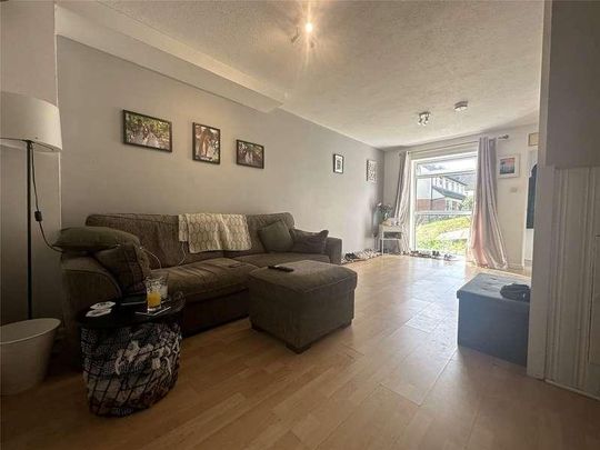 Palmerston Drive, Exeter, EX4 - Photo 1