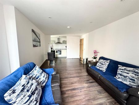 2 bedroom apartment to rent - Photo 3