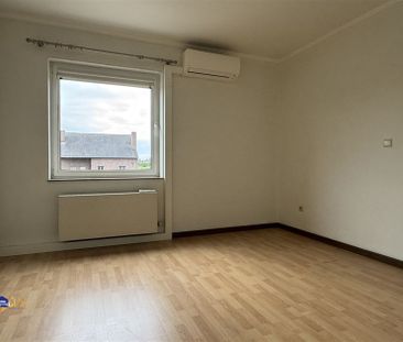 Verzorgd appartement met 2 slaapkamers te Alken - Photo 1