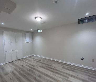 For Lease - 961 Stargazer Drive Unit# Bsmt, Mississauga, Ontario - Photo 1