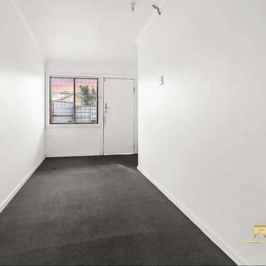 106 Monash St, Sunshine VIC 3020 - Photo 1