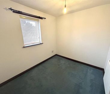 4 bedroom terraced house to rent - Photo 5